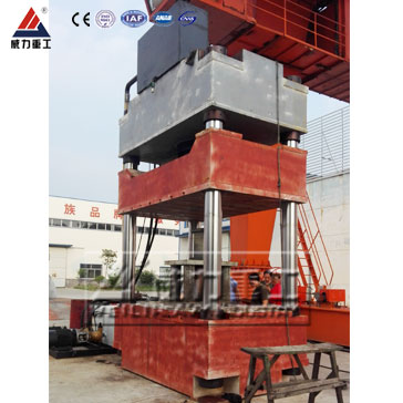 630噸四柱液壓機價格合不合理？江蘇客戶實例證