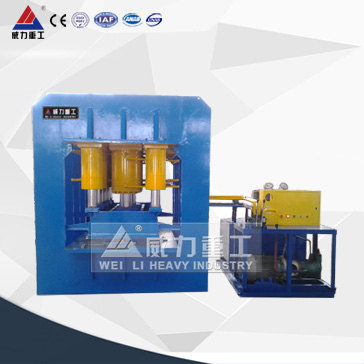 3000噸鐵門壓花液壓機