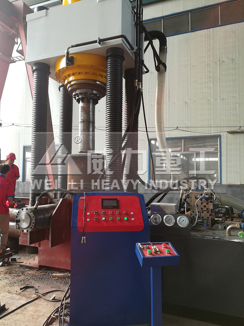 1600噸二梁四柱液壓機應用實例之一