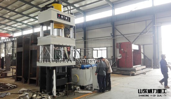 315噸帶下頂缸拉伸液壓機(jī)