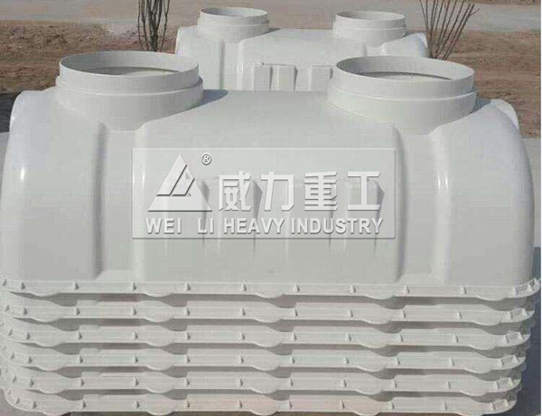 1600噸四柱液壓機加工成型化糞池