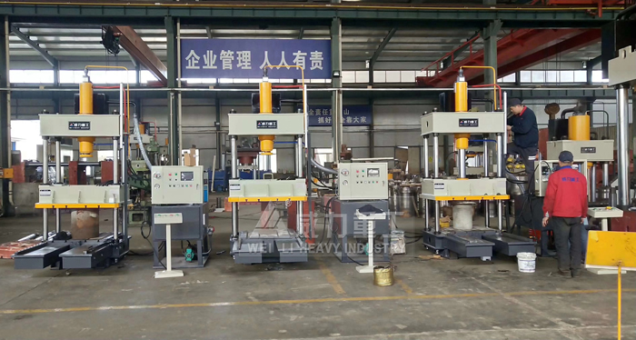 高配置100噸四柱液壓機(jī)接線