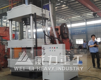 630噸鹽磚機(jī)(四柱式結(jié)構(gòu))