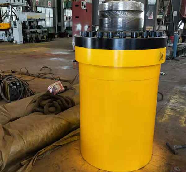 汽車縱梁液壓機的組成細節