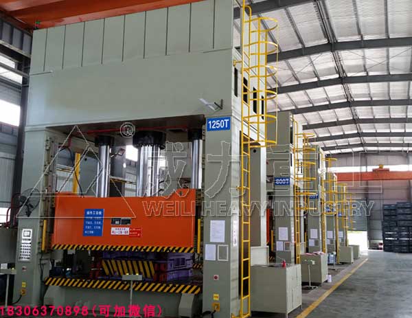 框架式汽車(chē)覆蓋件拉伸液壓機(jī)