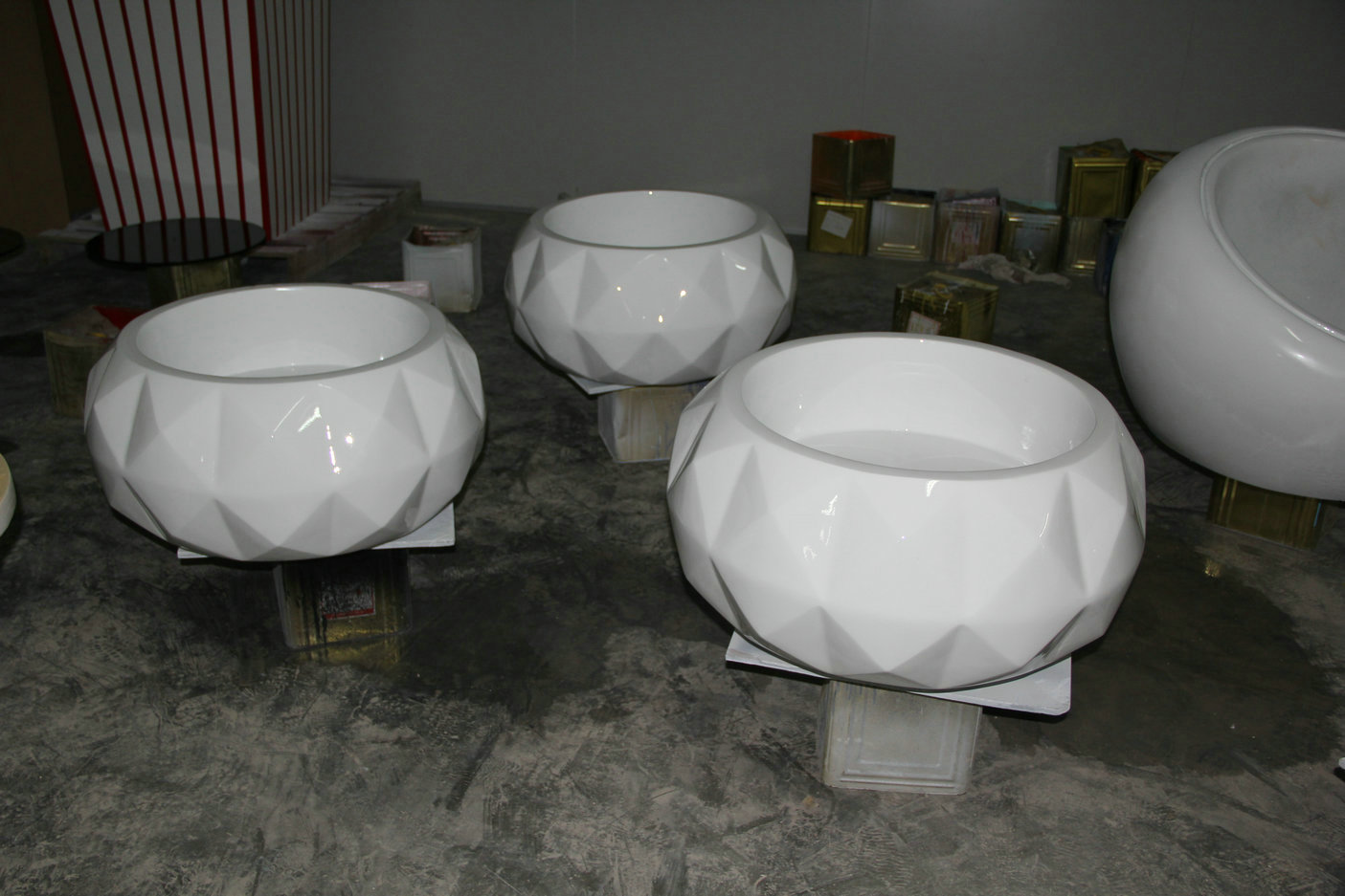 模壓成型的玻璃鋼花盆產品