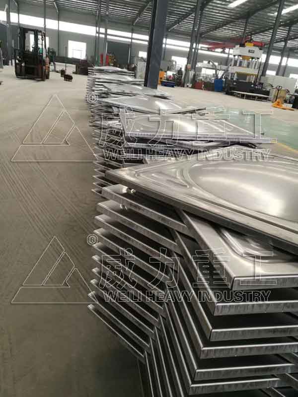 不銹鋼水箱成套加工設備客戶使用現場