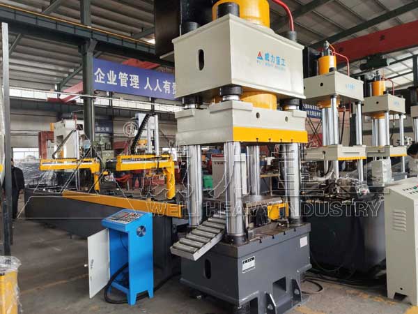 500噸錨索托盤液壓機自動化生產線