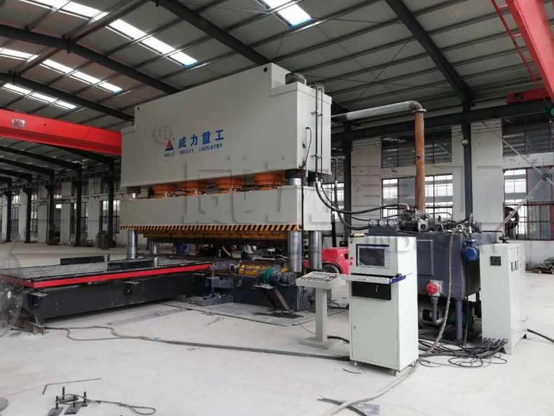 1500噸集裝箱板液壓機(jī)