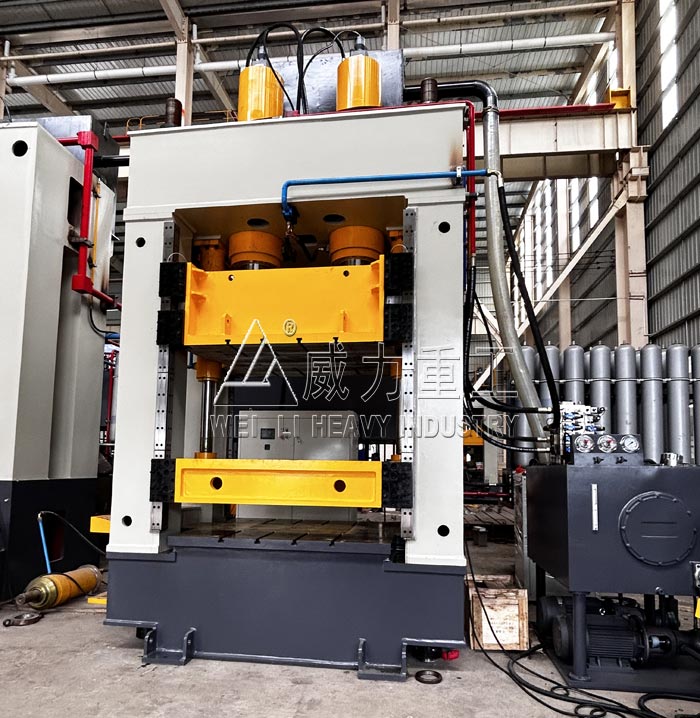 四梁500噸框架式液壓機(jī)(蛭石板成型機(jī))