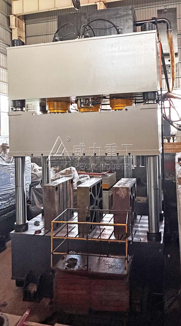 1500噸三梁四柱液壓機玻璃鋼制品模壓